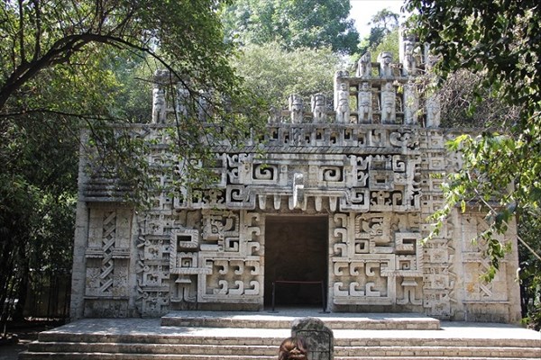 098-Храм майя